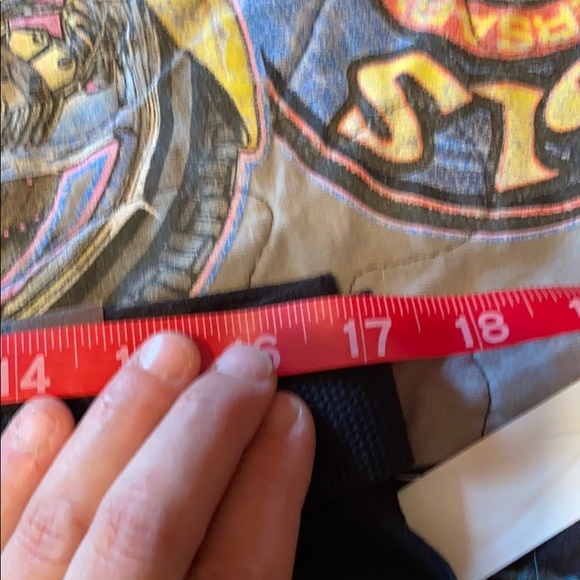 Men’s Cargo Shorts - Picture 3 of 7